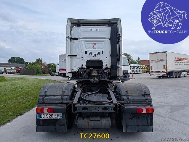 SZM มาตรฐาน Mercedes-Benz Actros 1842