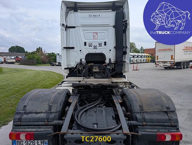 SZM มาตรฐาน Mercedes-Benz Actros 1842