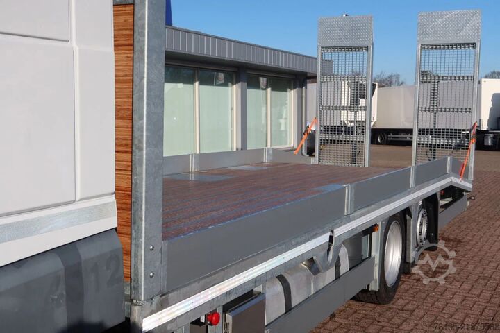 कार कैरियर वैन DAF XF 450 6x2 Oprijwagen vloerhoogte 100 cm + 2x  ...