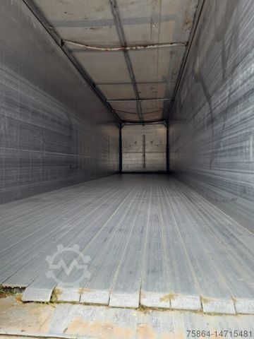 Semirremolque con piso móvil  TMT CONCHIGLIA , 92 m2 ALU