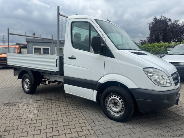 Pick-up varevogn MERCEDES-BENZ Sprinter Pritsche 211 CDI