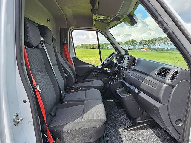 Resväska RENAULT MASTER 2.3 Bakwagen Laadklep!