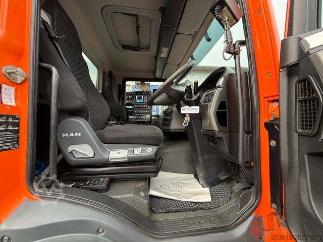 جاروب خیابانی MAN TGM 18.340 Kehrmaschine FAUN VIAJET 6 HD 200 bar