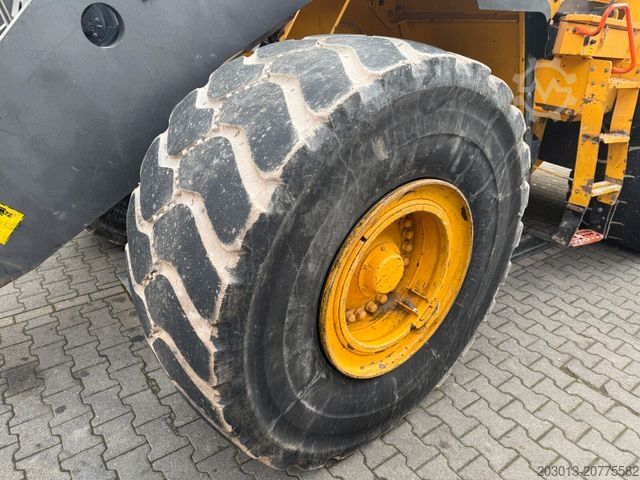 Încărcător pe roți VOLVO L150H Radlader *Schnellwech. *Waage *3. Funktion
