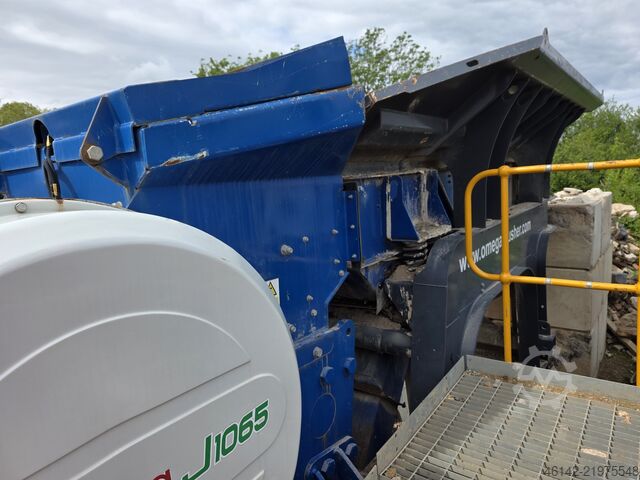Semi Mobile Jaw Crushing Unit Omega J1065S Jaw Crushing Plant
