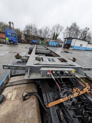 Auflieger-Wechselfahrgestell  OZGUL TRAILER 20 Fuß Blatgefedert