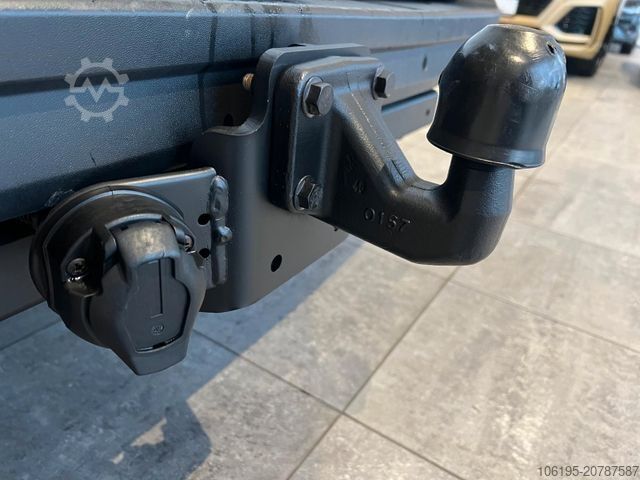 Komercijalno vozilo sa visokim krovom VOLKSWAGEN Crafter *L2-H2*Hoch+Lang*Garantie*Regale*