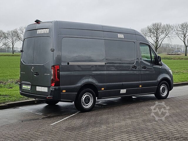 Kõrge katusega universaal MERCEDES-BENZ SPRINTER 316 L2H2 LED Mbux10