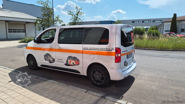مینی‌بوس Citroën SpaceTourer Opel Zafira Plus M 9 Sitzer