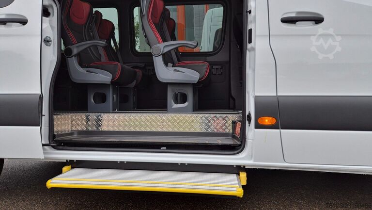 مینی‌بوس MERCEDES-BENZ Sprinter 315 VIP Mobility 23 Airline Stock
