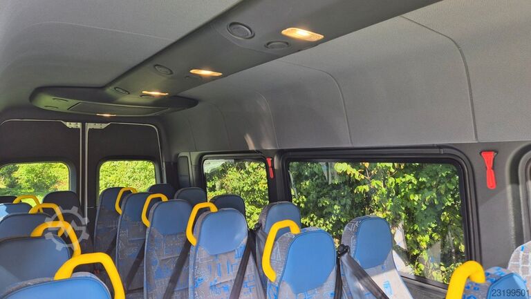 مینی‌بوس MERCEDES-BENZ 8 x 517 Sprinter Lord Light  22 SS Aktionspreis