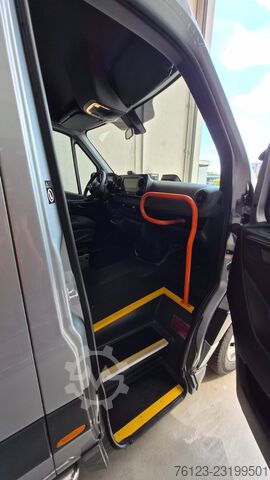 مینی‌بوس MERCEDES-BENZ 8 x 517 Sprinter Lord Light  22 SS Aktionspreis