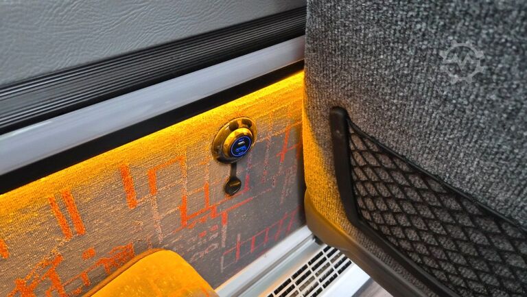 Minibus MERCEDES-BENZ Sprinter Lord 517 kurzfristig lieferbar 22 SS