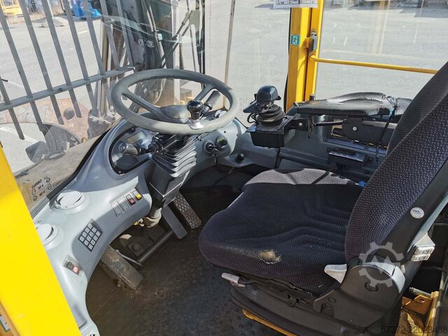 Krautuvas Volvo L180D