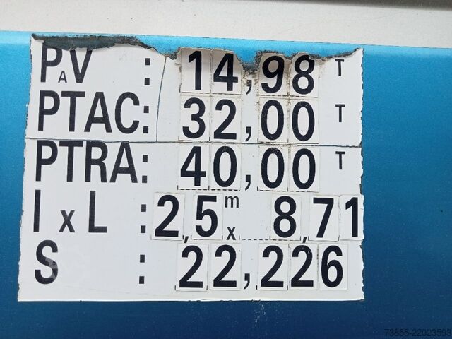 Savivartis Iveco TRAKKER 8x4