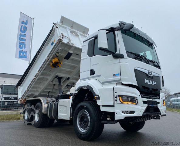 Truk bak dump tiga sisi MAN TGS/26.510/6x4 BL/Bordmatik/Retarder/90to/82 tkm