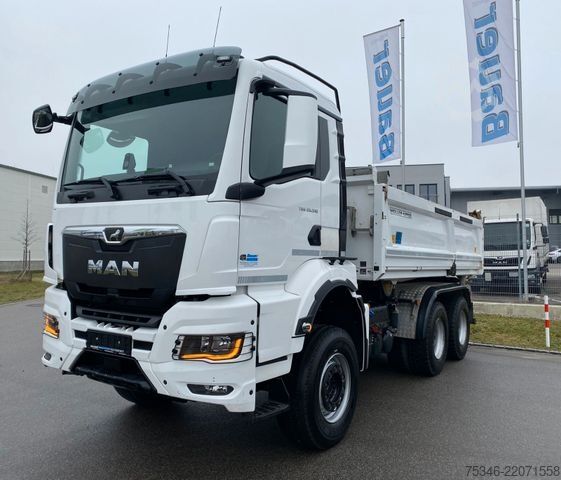 Truk jungkit MAN TGS/26.510/6x4 BL/Bordmatik/Retarder/90to/82 tkm