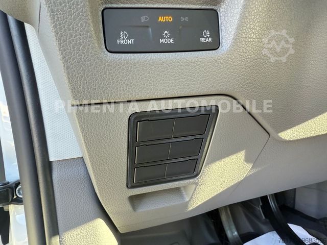 Transporter mit Koffer VOLKSWAGEN Crafter 50 TRANSPKOFFER 2,40m LBW NAVI KLIM TEMP