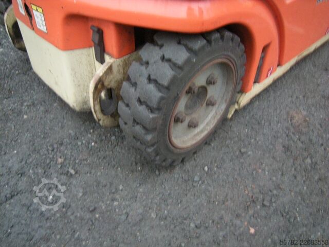 Vertikaler Mastlift JLG Toucan 1010