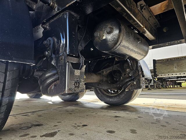 Liukuvat pressut KRONE SD STEERAXLE TAILLIFT