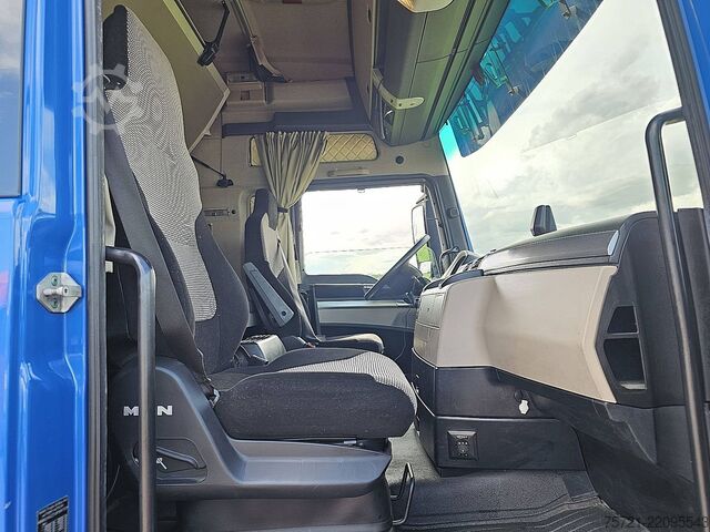Standard-SZM M.A.N. 26.460 TGX XXL 6X2/4 ADR PREP.