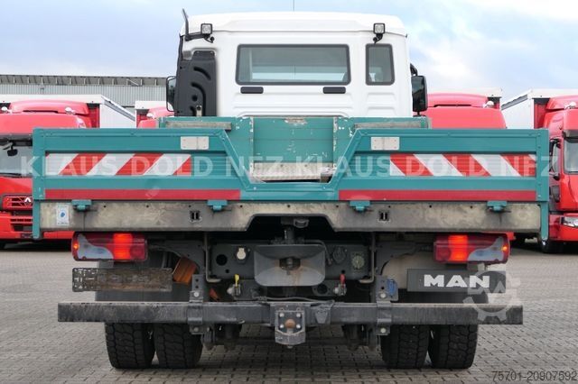 LKW mit Pritsche (offen) MAN TGM 15.290 Baumaschinentransporter Navi Euro 6