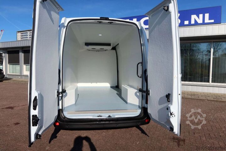 Refrigerated/freezer transport (delivery van) Renault Master Koel/Vries/Verwarmen L3/H2 BPM vrij