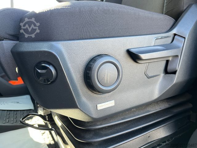 高顶厢式货车 VOLKSWAGEN CRAFTER 2,0 TDI 4 MOTION LED AHK 3,5T KAMERA