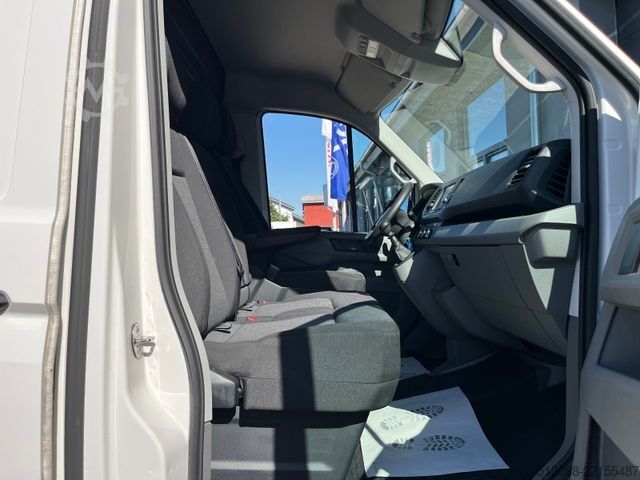 高顶厢式货车 VOLKSWAGEN CRAFTER 2,0 TDI 4 MOTION LED AHK 3,5T KAMERA