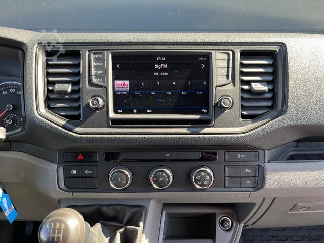 高顶厢式货车 VOLKSWAGEN CRAFTER 2,0 TDI 4 MOTION LED AHK 3,5T KAMERA