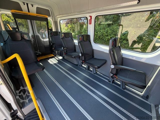 Minibus MERCEDES-BENZ Sprinter 314 BlueTEC 9Sitze+Rollstuhllift Klima