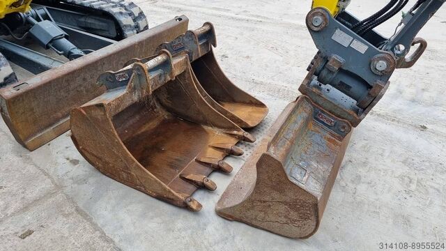 Koparka midi Wacker Neuson ET90 - POWERTILT - 3X BUCKETS - 2018 YEAR - CAMERA