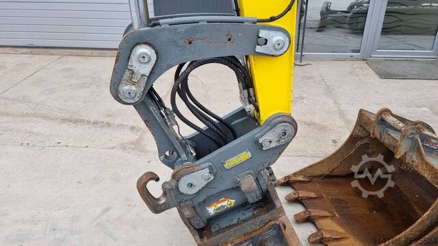 Midi-Bagger Wacker Neuson ET90 - POWERTILT - 3X BUCKETS - 2018 YEAR - CAMERA