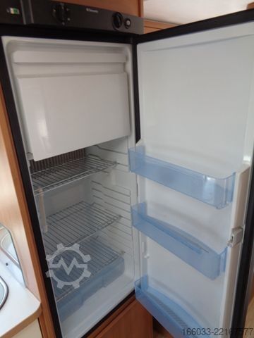 Karavan LMC Musica 560 E Arctic *Vorzelt*Mover*ALDE m. FBHz.