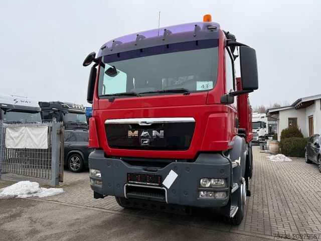 Trostani kiperski kamion MAN TGS 41.480 8x4 Kipper+Kran Penz/Intarder