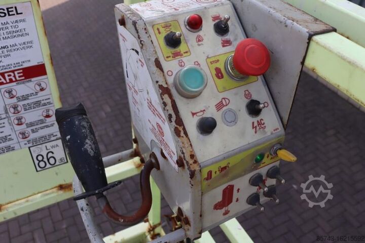 Scissor lift MEC 3392RT-T Diesel, 4x4 Drive, 12m Working Height, 12