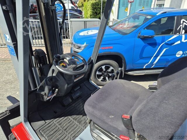 Carrello elevatore GPL Linde H 30 T-03