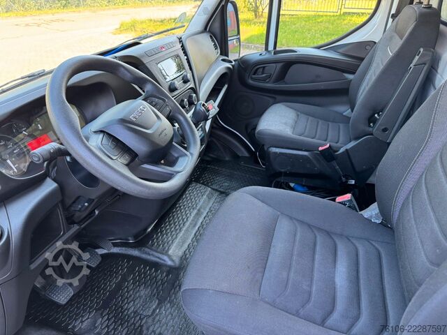 Refrigerator body van IVECO Daily 35S16 Tiefkühlkoffer mit Ladebordwand