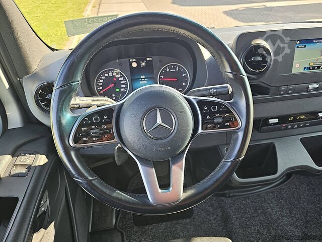 High-roof van MERCEDES-BENZ SPRINTER 315 L3H2 Mbux Automaat!