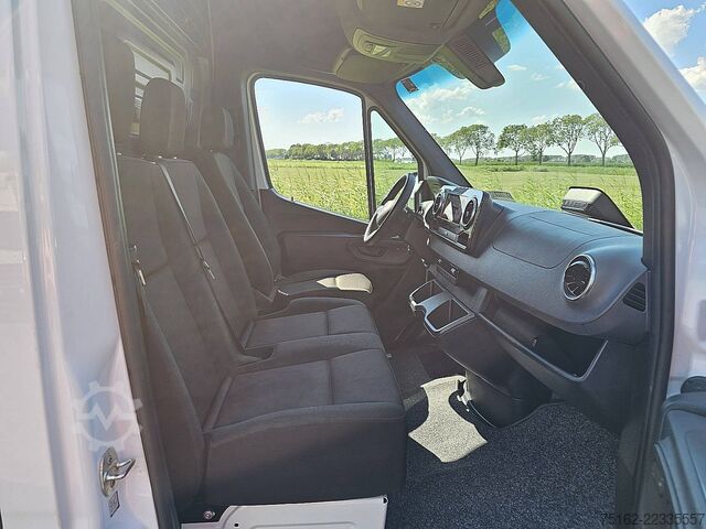 MERCEDES-BENZ SPRINTER 317 L3H2 LED MBUX10