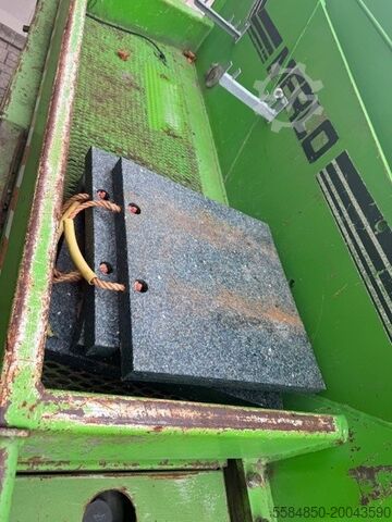 Máy xúc telescop Merlo Rot 30.13 XS