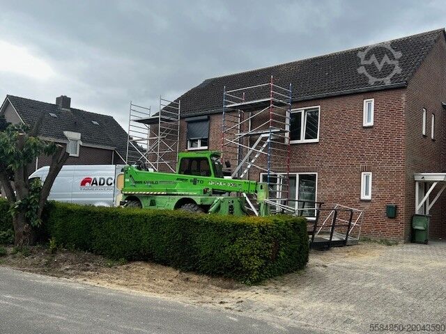 Máy xúc telescop Merlo Rot 30.13 XS