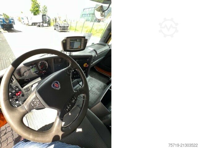 Ruslabíll Scania P 320 6x2 Haller Magnum X1EC23