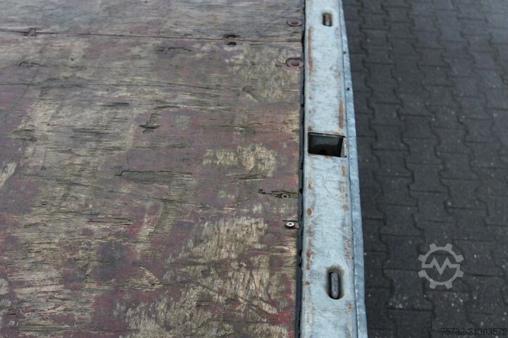 Avoin puoliperävaunu SCHMITZ Liftachse   Rungentaschen   Zurrösen   3 Stück!