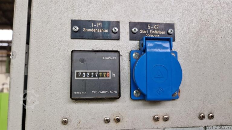 Iesmidzināšanas formēšanas iekārta līdz 5000 KN FERROMATIK-MILACRON MV350