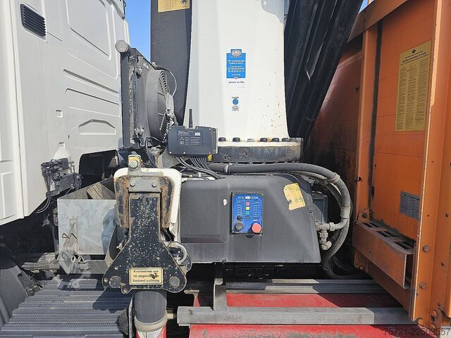 Plattform trailer SCANIA R450