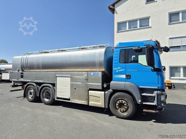 Tankbíll MAN TGS 26.440 (6x2)  ISOLIERT - 4 Kammern