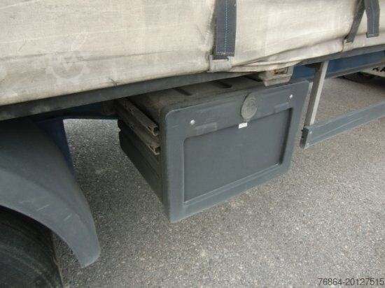 Semiremorcă deschisă cu prelată SCHWARZMüLLER W SERIE MEGA HUBDACH