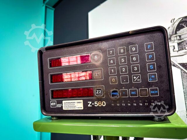 Tour à centre et tour à broche d'alimentation WEILER CONDOR VS 2