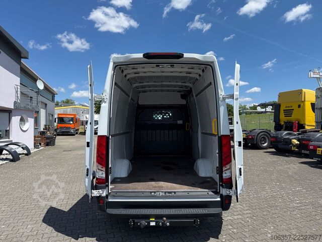 Furgão de teto alto IVECO Daily 35S16V Klima, PDC, RD 3520mm, AHK,Tacho